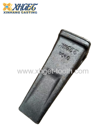 201-70-24140 Komatsu PC60 Standard Bucket Tips Tooth Point